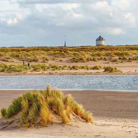 In By The Seafront Daire *